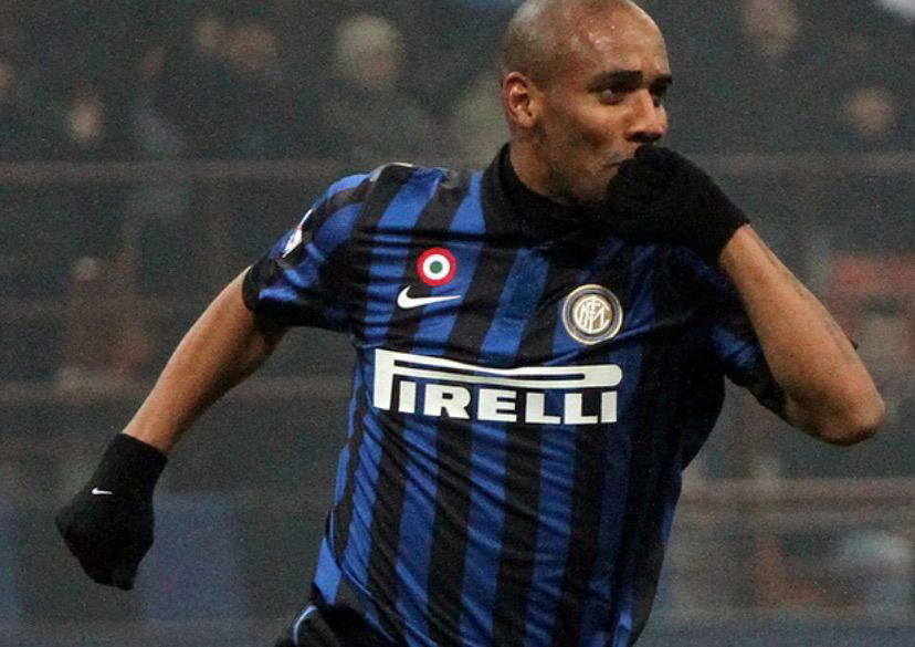 Maicon torna in Italia, giocherà in Serie D: “Sono carico per questa avventura” preview