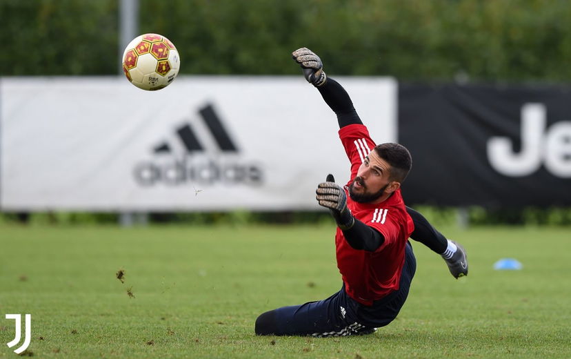 Ufficiale: Juventus U23, rinnovo per il portiere Nocchi preview