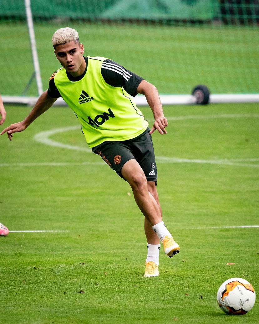 Tare annuncia Andreas Pereira alla Lazio: “Arriverà tra due o tre giorni” preview