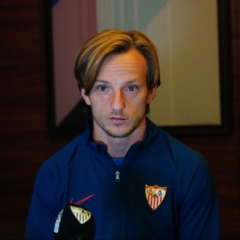 Rakitic: “Se segno con il Barça non esulto. Contratto Messi? Perchè nessuno si lamenta dei contratti NBA?” preview