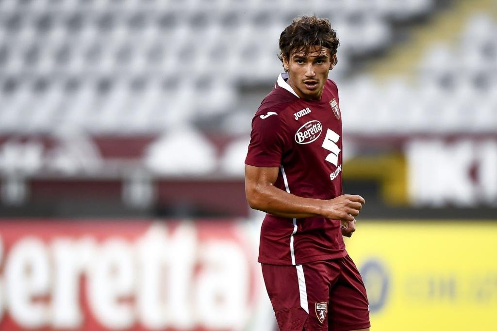 Ora E Ufficiale Nicola Rauti Nuovo Attaccante Del Palermo Calcio Addict