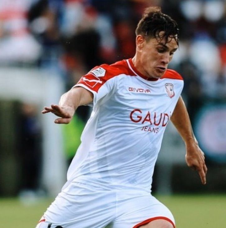 L’indiscrezione: la Salernitana vuole migliorare l’offerta per Saric preview