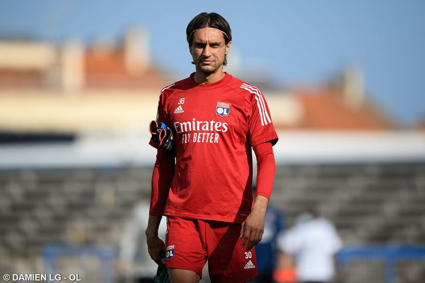 Tatarusanu saluta i tifosi del Milan: “Orgoglioso di questa maglia. Vi aspetto allo stadio” preview