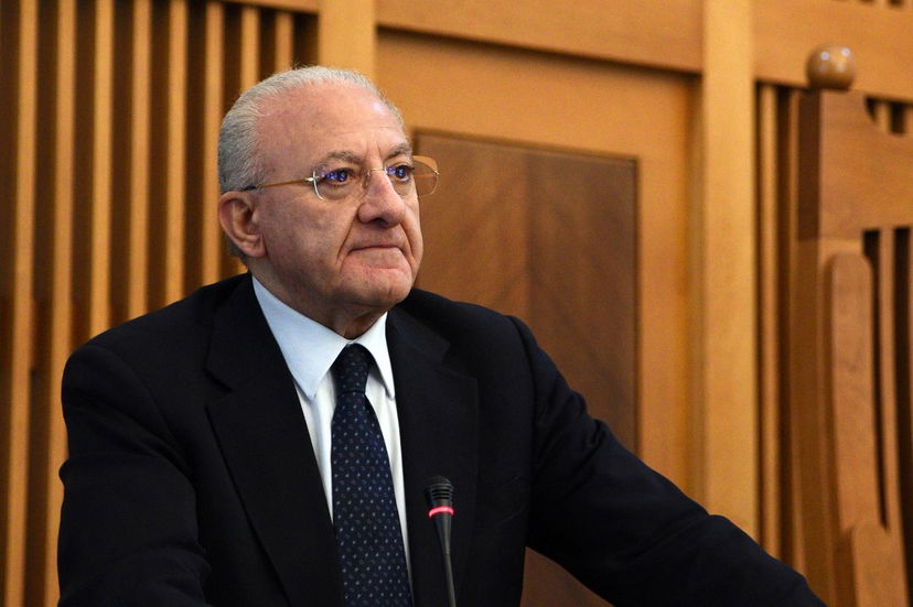 De Luca punge la Juve: “Indegno cosa fecero al Napoli durante il COVID” preview