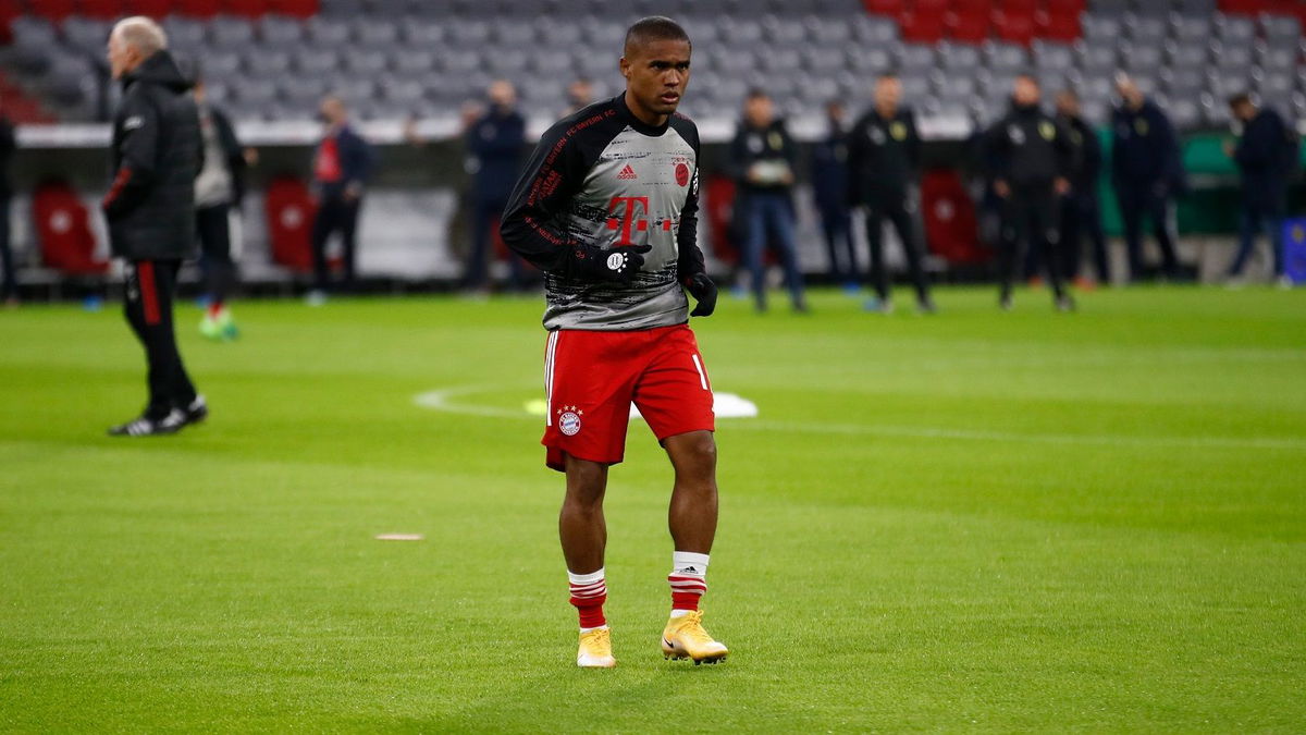 Allenatore Gremio: “Douglas Costa interessato a venire da noi” article-post