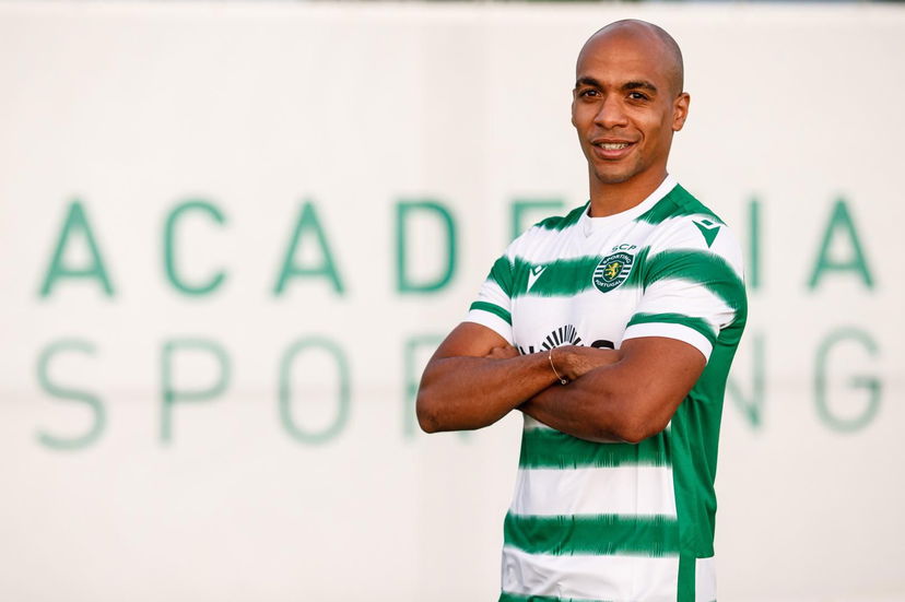 Ufficiale: Joao Mario passa allo Sporting Lisbona preview
