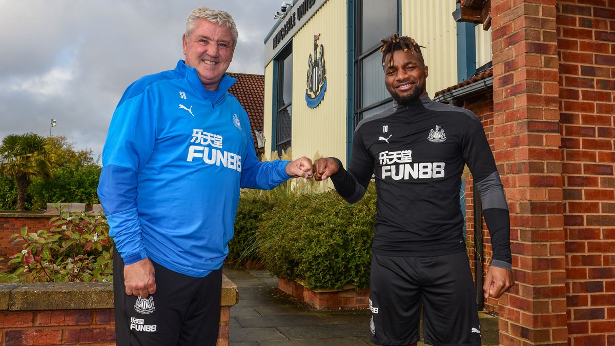 Ufficiale: Saint-Maximin rinnova con il Newcastle article-post