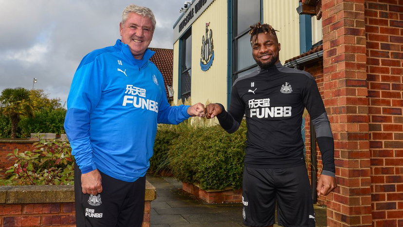Ufficiale: Saint-Maximin rinnova con il Newcastle preview