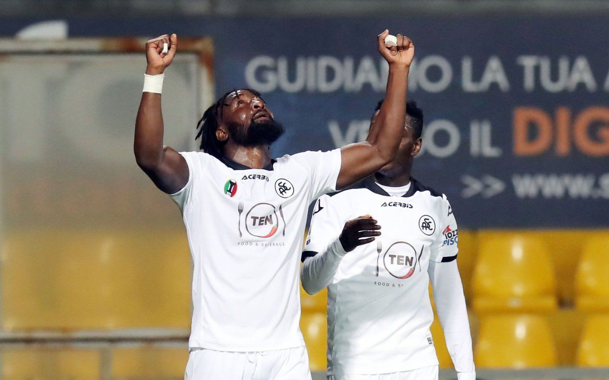 La Fiorentina si ferma: lo Spezia strappa un bel pareggio con Nzola article-post