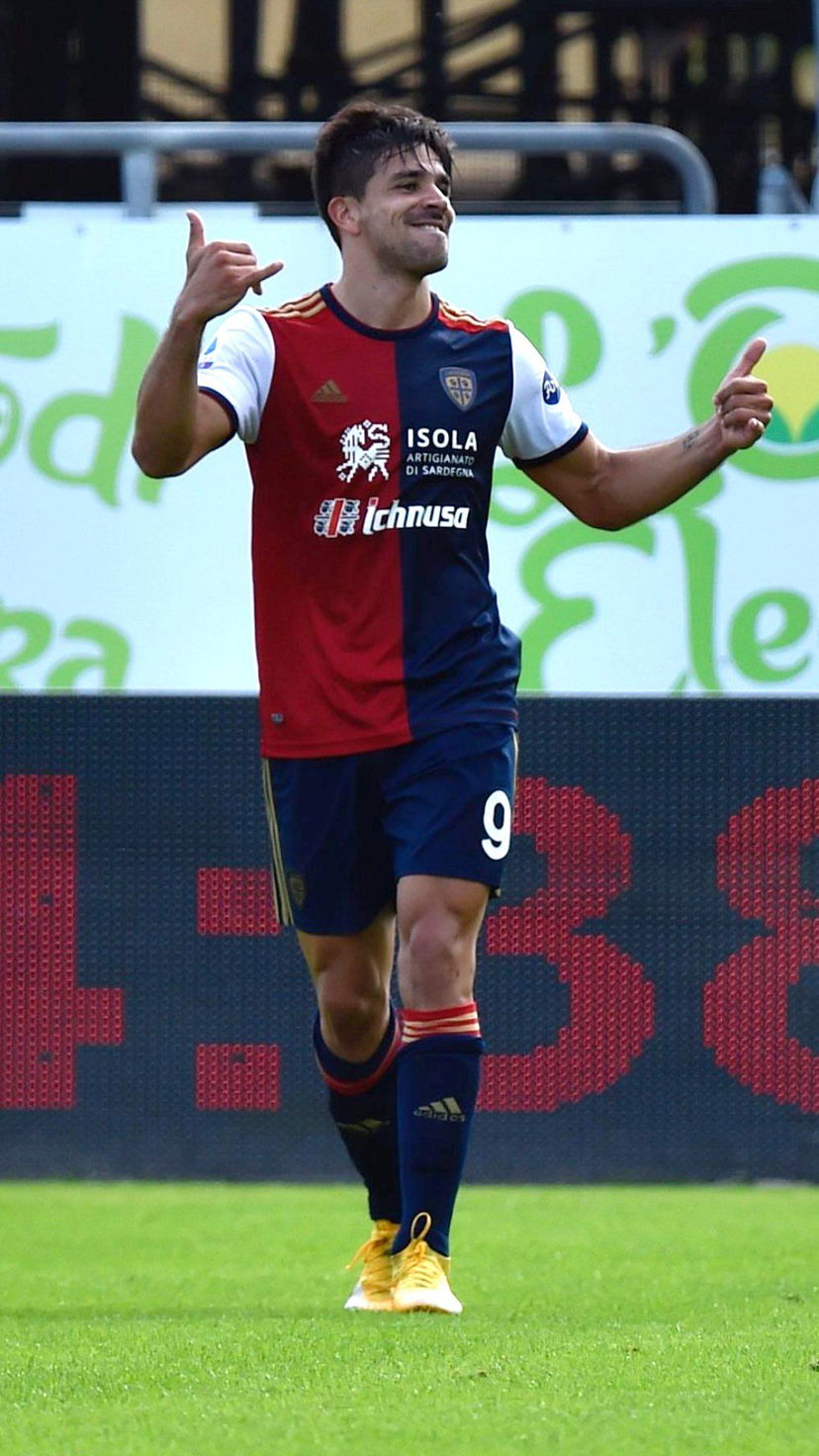 Cagliari, si ferma Simeone: è positivo al Covid-19 preview