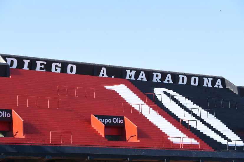 Morte Maradona, il Newell’s Old Boys e la tribuna dedicata a Diego preview