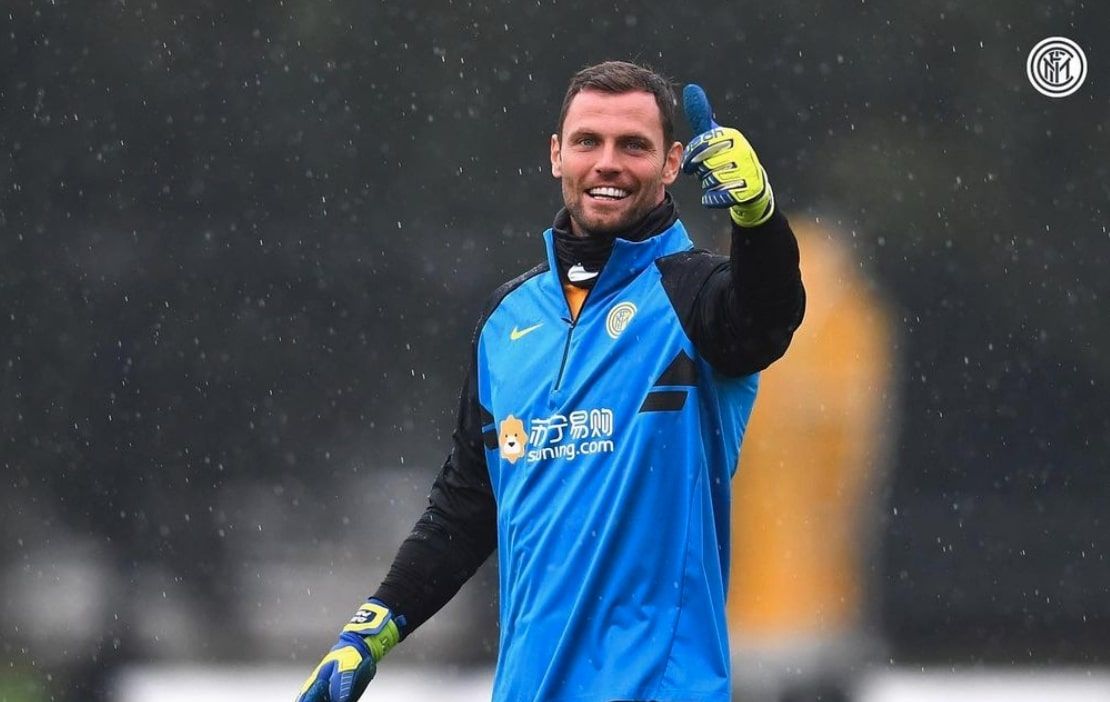 Padelli sui social: “Finalmente sono tornato in ufficio” article-post