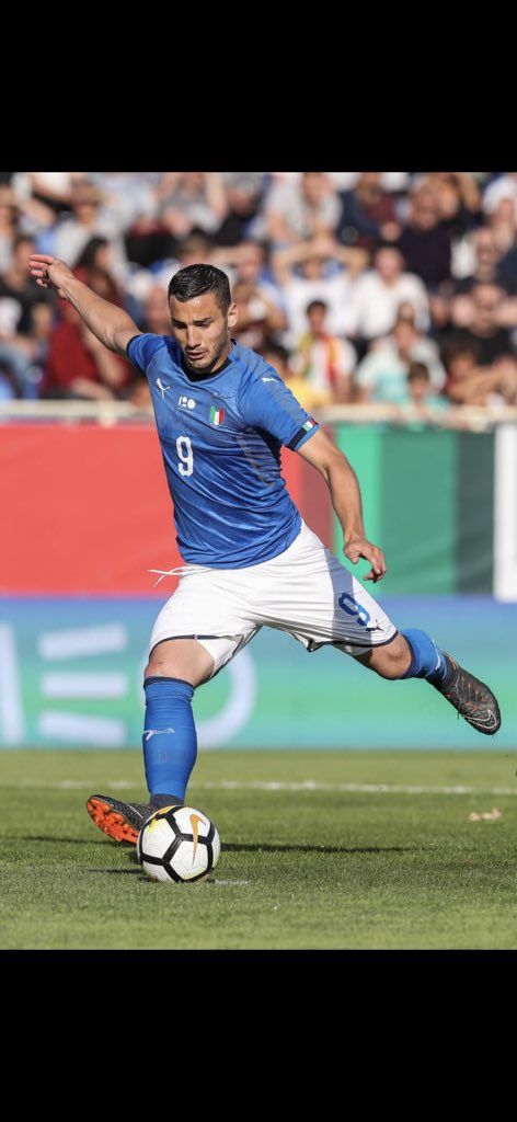 Esclusiva: Salernitana, piace Simy ma costa. Bonazzoli ha detto sì preview