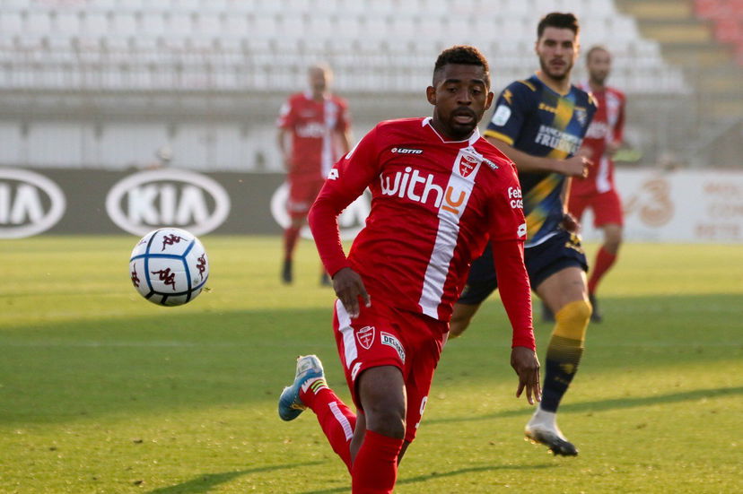 L’indiscrezione: Machin al Frosinone in prestito secco. Lunedì la firma preview