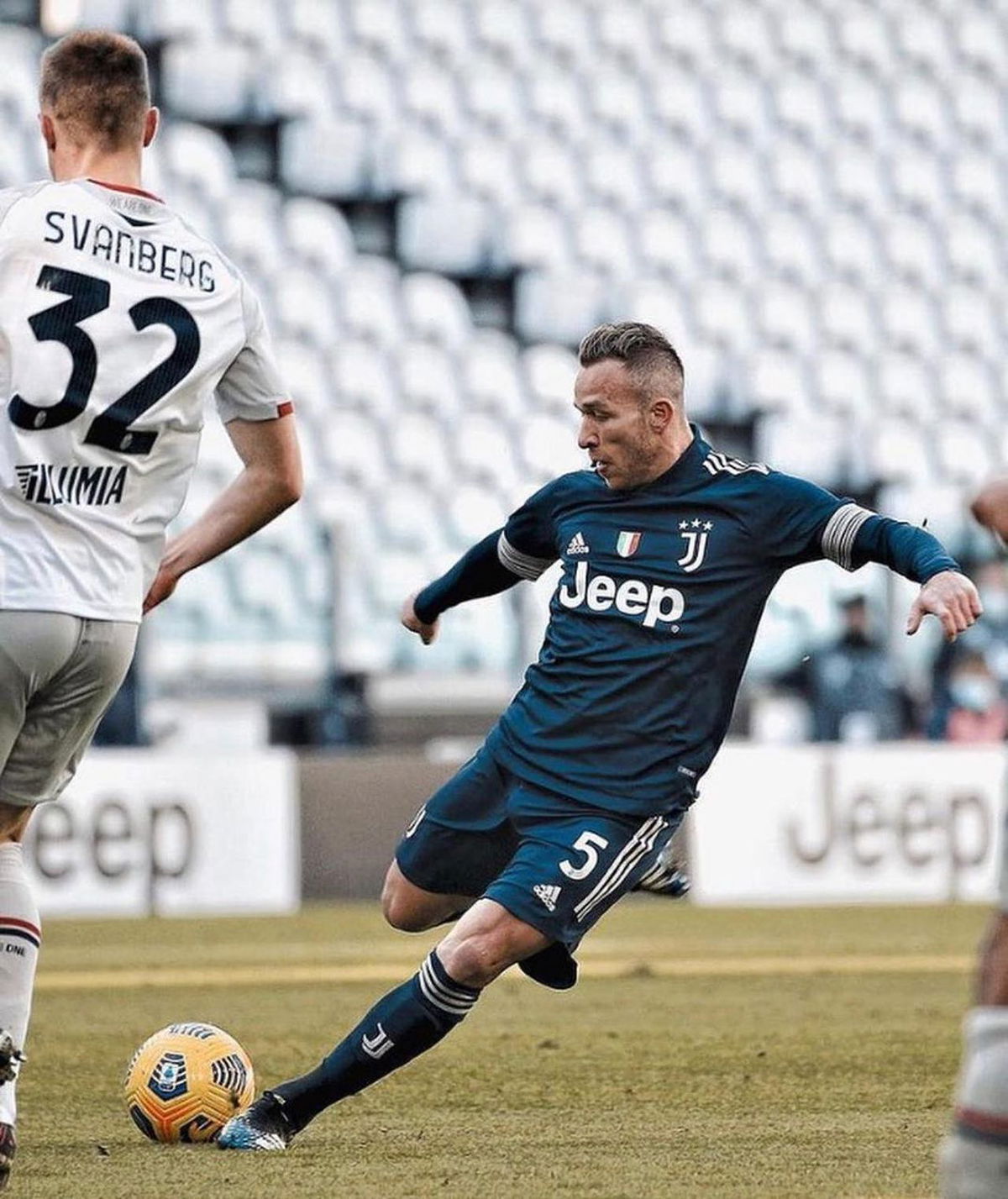 Arthur: “CR7 ci criticava quando mangiavamo piatti poco dietetici. Messi? Penso che lo abbia scelto Dio, un predestinato” article-post