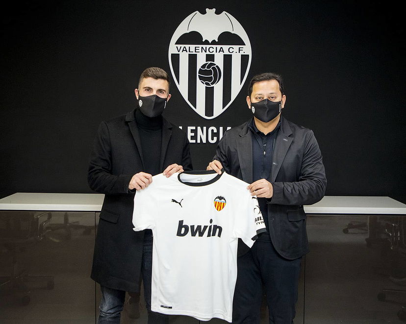 Cutrone: “Sono molto felice, il Valencia CF è un club storico ed è un onore essere qui preview
