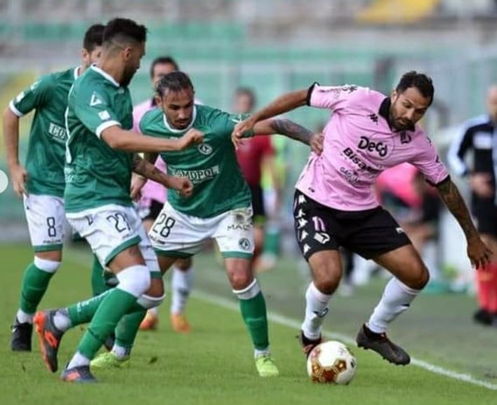 Avellino-Palermo 1-0. Silvestri decide il match con un gol da centrocampo. Il video preview