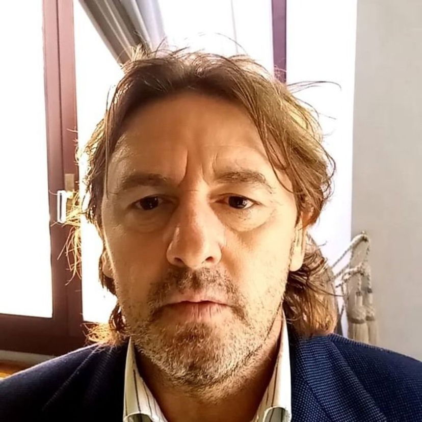 Beppe Signori: “Quando i tifosi scesero in piazza per trattenermi alla Lazio, valse più di uno scudetto” preview