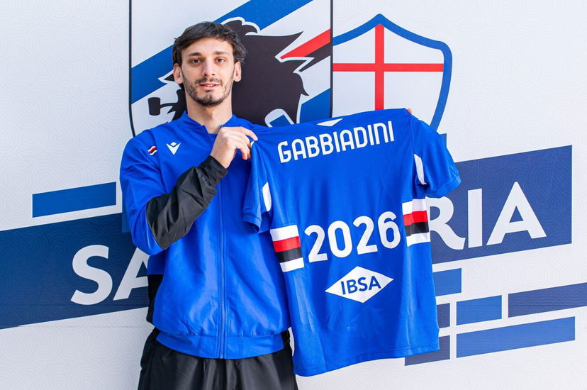 Gabbiadini sul rinnovo: “Felice e orgoglioso di continuare a vestire questa maglia. Voglio sentire presto il boato della Sud” preview