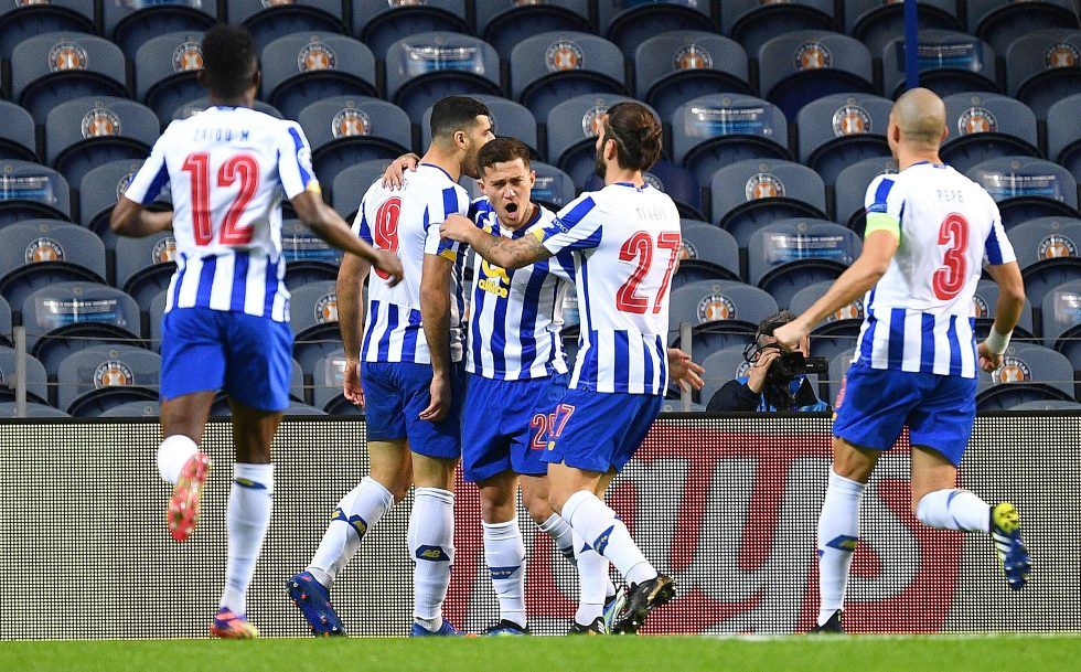 Juve-Porto 0-1 all’intervallo: rigore di Sergio Oliveira al 19’ article-post