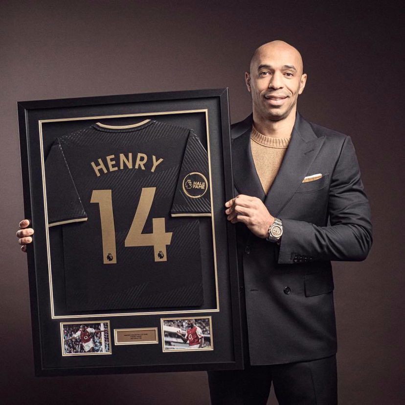 Shearer e Henry i primi giocatori ad entrare nella Hall of Fame della Premier League preview