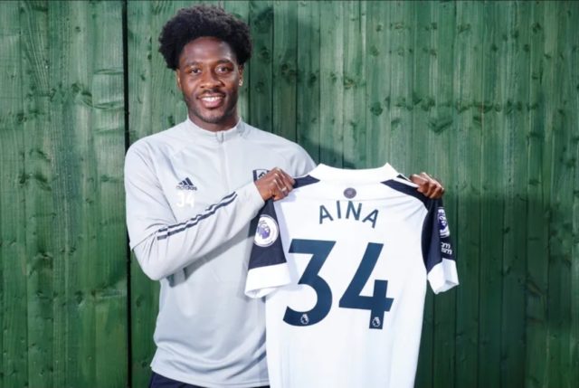 Ola Aina comunica l’addio al Fulham sui social: “Tornare a Londra è stato importante” preview
