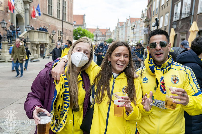 Danzica si colora di giallo, i tifosi del Villarreal invadono la città polacca. Il video preview