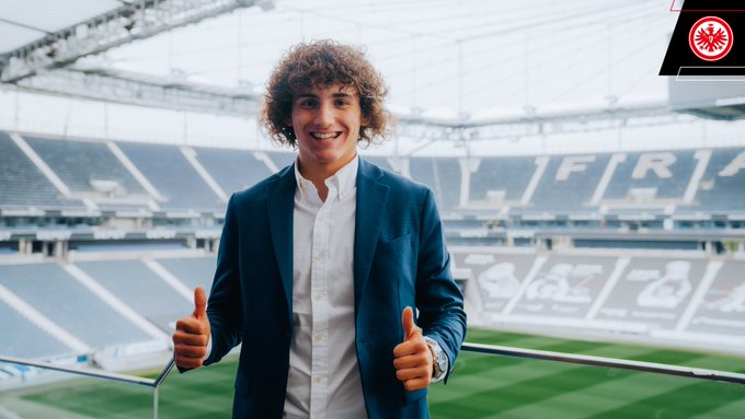 Ufficiale: Eintracht Francoforte, preso il giovane talento Fabio Blanco preview