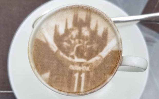 Ibrahimovic via social: “L’ascesa del dio” preview