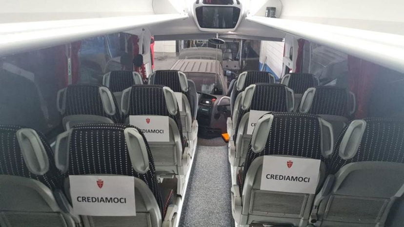 Monza, Galliani carica i suoi: cartelli con scritto “Crediamoci” sul pullman della squadra preview