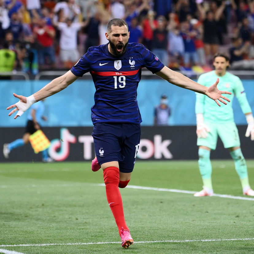 Caso Sextape, Benzema condannato a 12 mesi di carcere con la condizionale preview