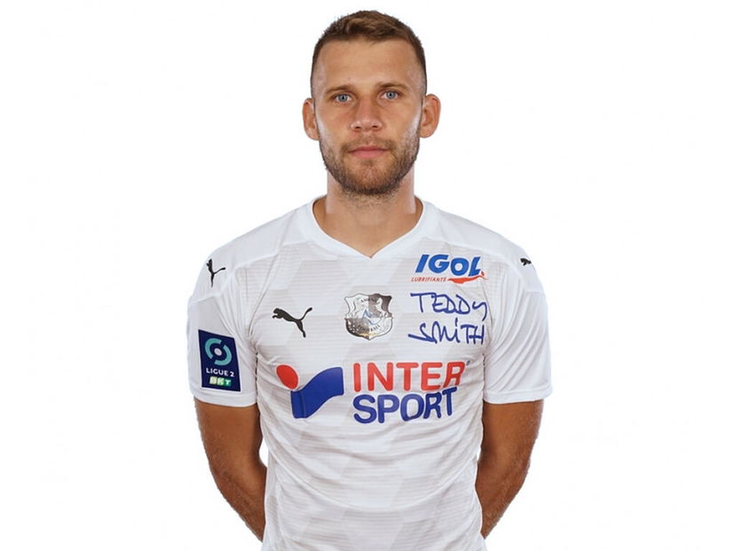 Ufficiale: Lecce, preso Blin. Il centrocampista arriva dall’Amiens preview