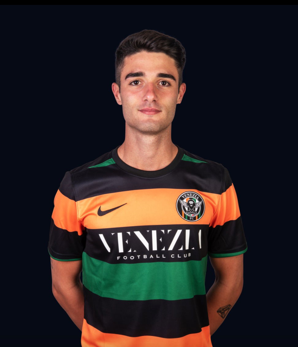 L’indiscrezione: Crotone, c’è Ferrarini (ex Venezia) per la fascia destra article-post