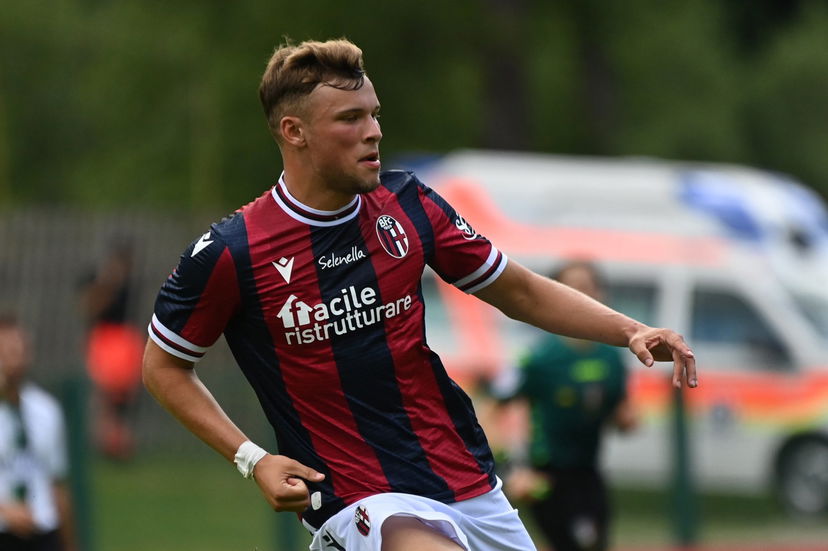 Ufficiale: Bologna, van Hooijdonk torna in prestito all’Heerenveen preview