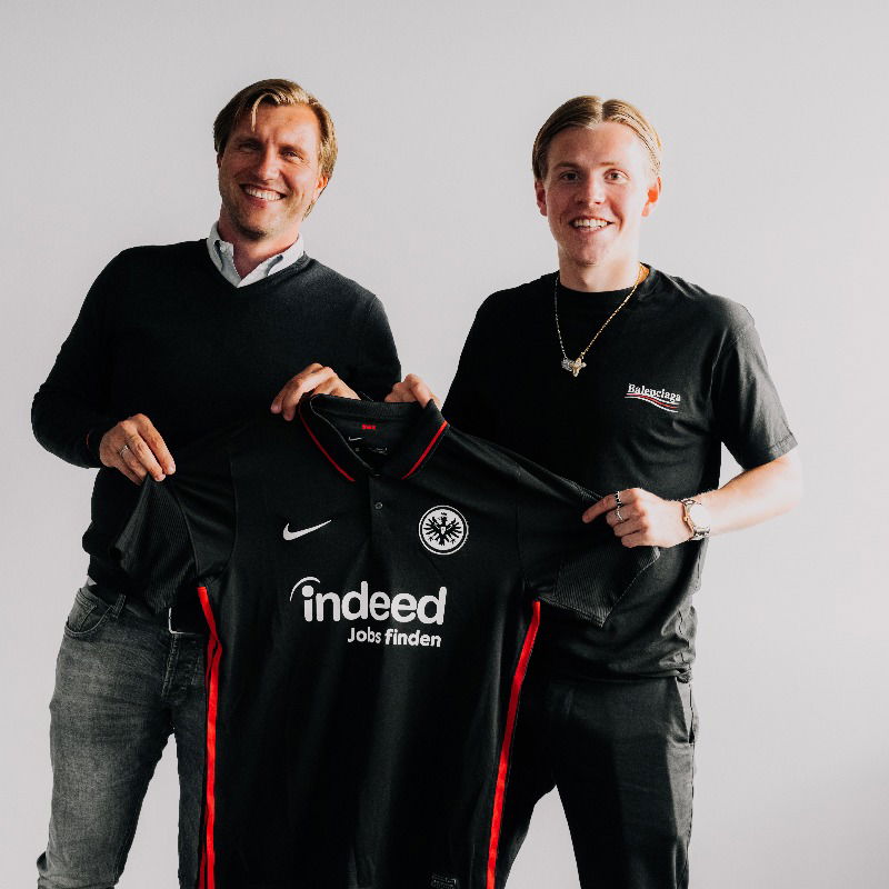 Ufficiale: l’Eintracht Francoforte riscatta Hauge dal Milan preview