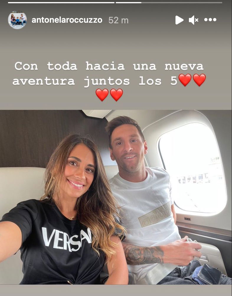 Messi in viaggio per Parigi. La foto social postata dalla moglie preview