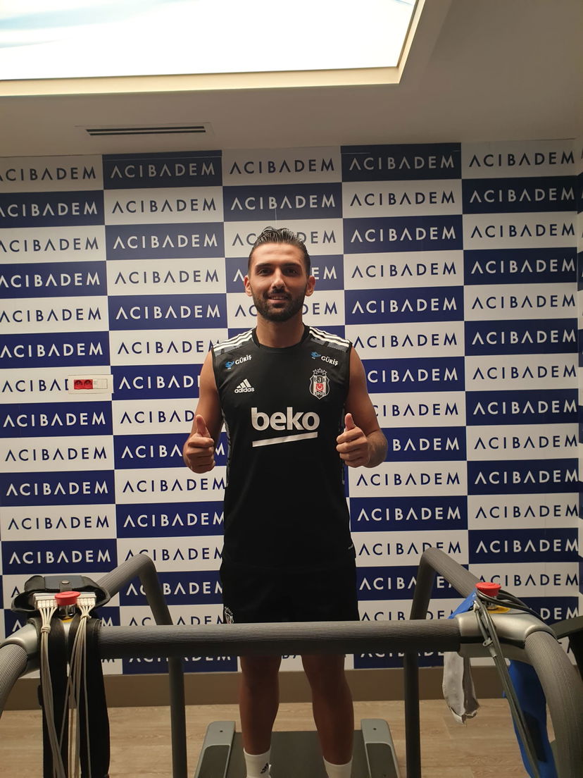 Ufficiale: il Besiktas prende Umut Meras dal Le Havre preview