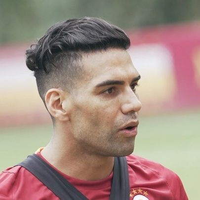 Ufficiale: Falcao ha rescisso con il Galatasaray, lo aspetta il Rayo Vallecano. C’è l’indizio social article-post