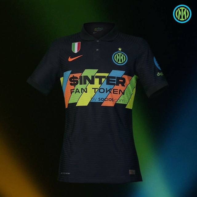 Inter, presentata la terza divisa. Il video preview