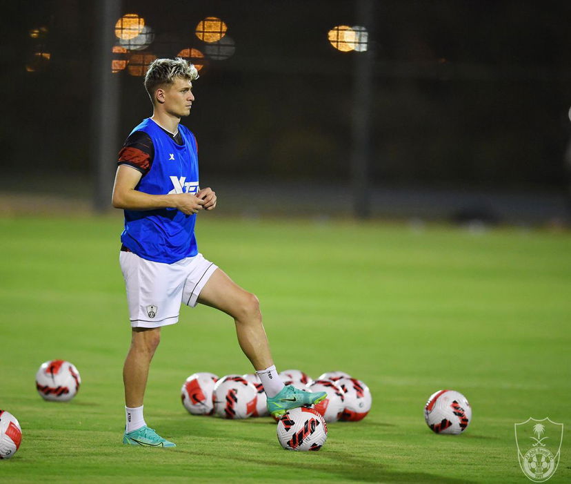 ALIOSKI, IL TUTTOFARE DELLA MACEDONIA preview