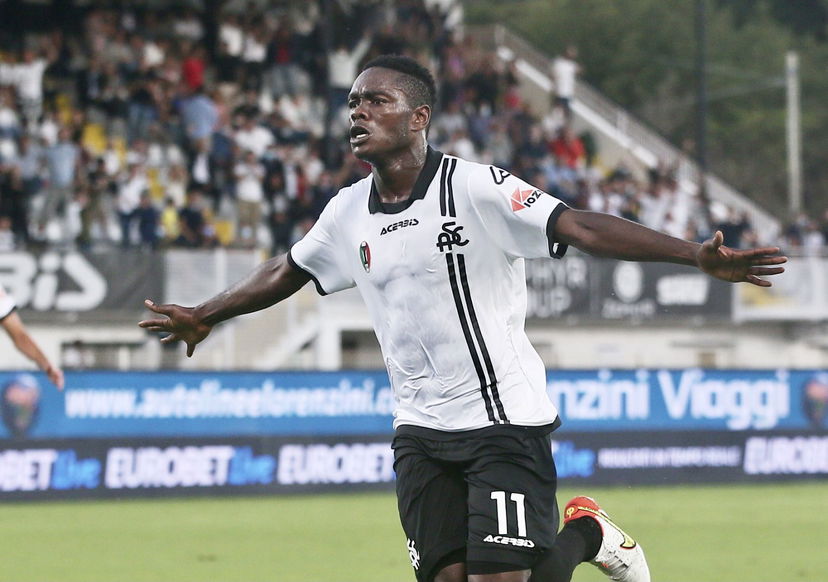 Gyasi: “Il Milan è una grandissima squadra, dobbiamo ripetere la prestazione con la Juve” preview