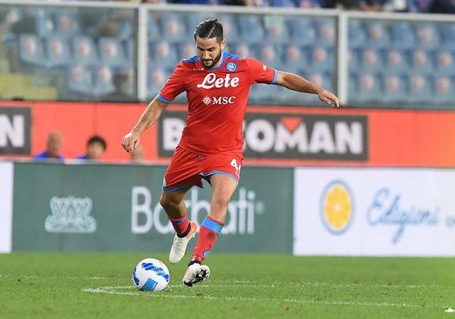 Napoli, infortunio in allenamento per Manolas: la nota preview