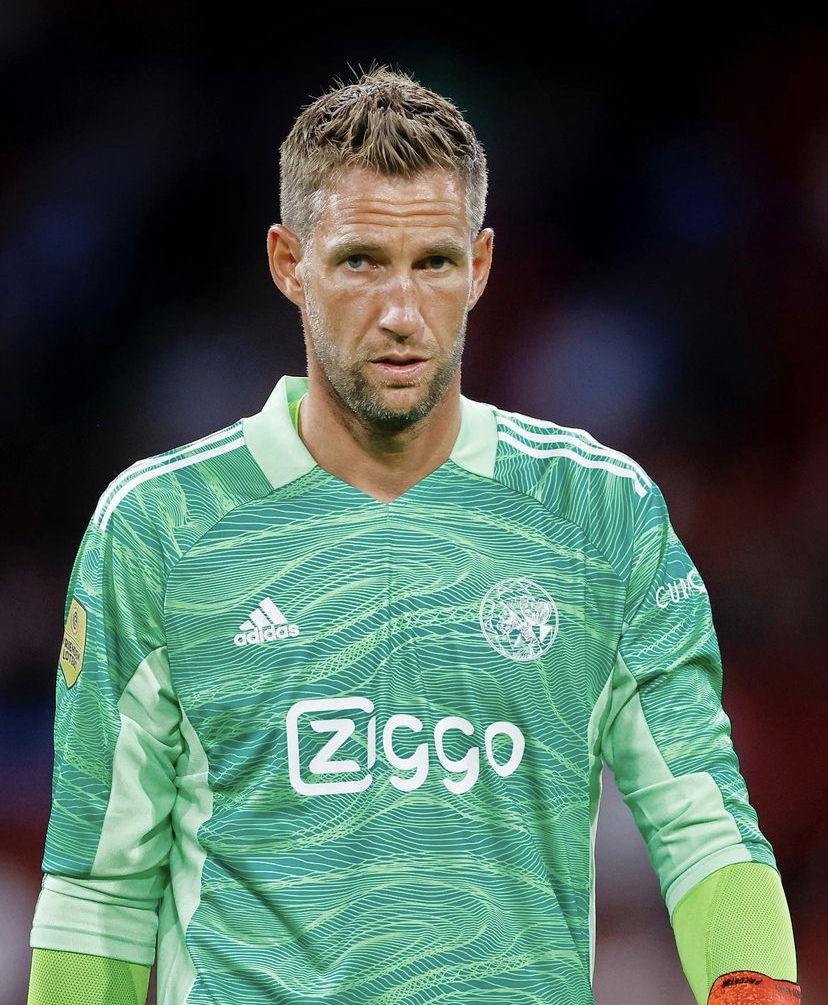 Ajax, stagione finita per Stekelenburg. Si opererà all’anca article-post