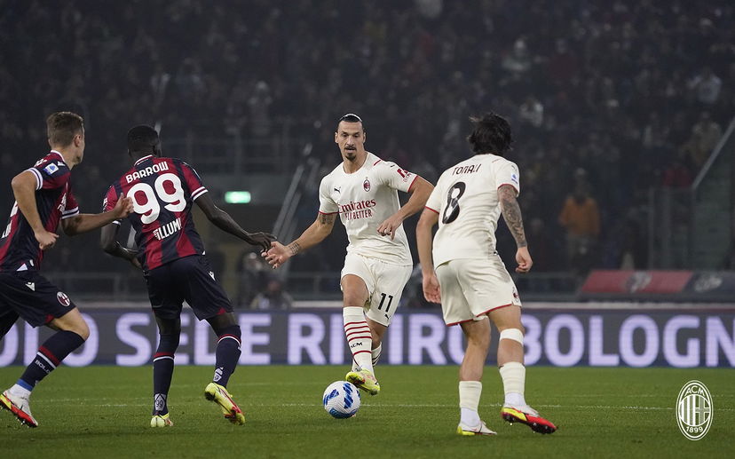 Le prodezze di Bennacer e Ibra battono un Bologna eroico in nove uomini (4-2): Milan in testa alla classifica preview