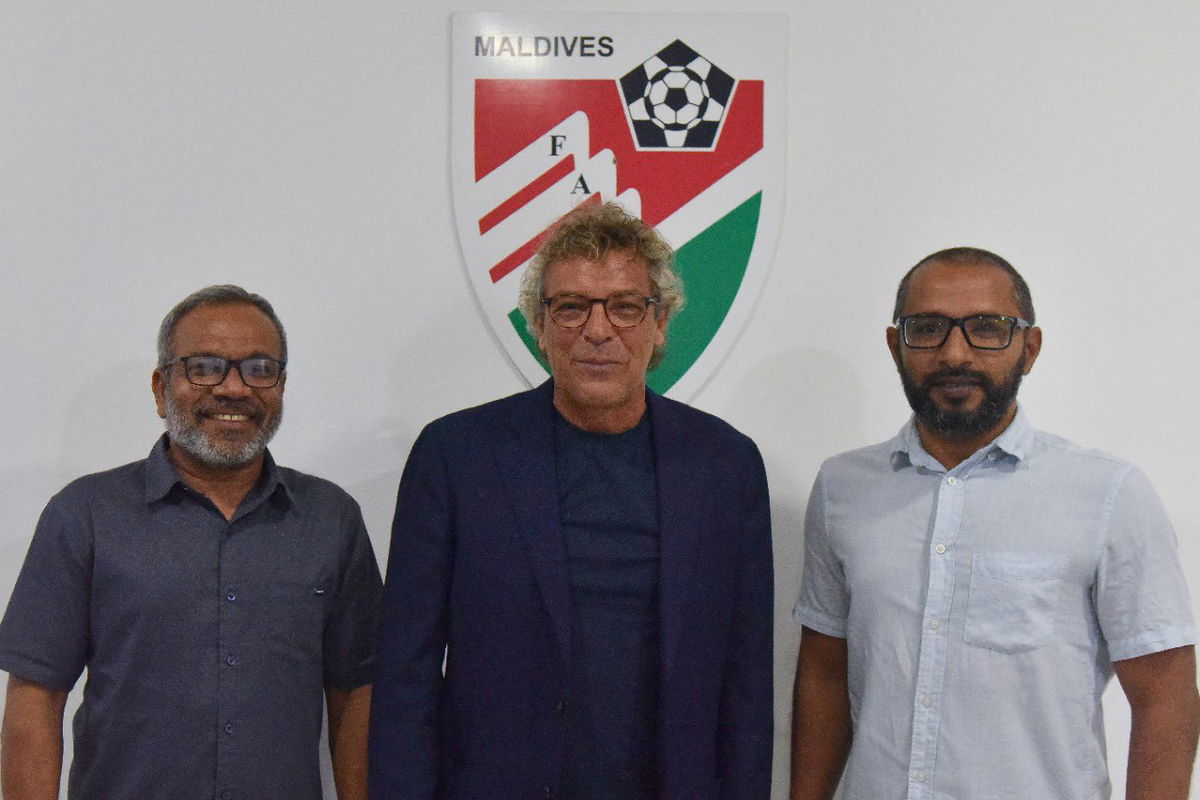 Moriero: “Allenare le Maldive è super. Hanno provato a farmi mangiare la pelle di serpente” article-post