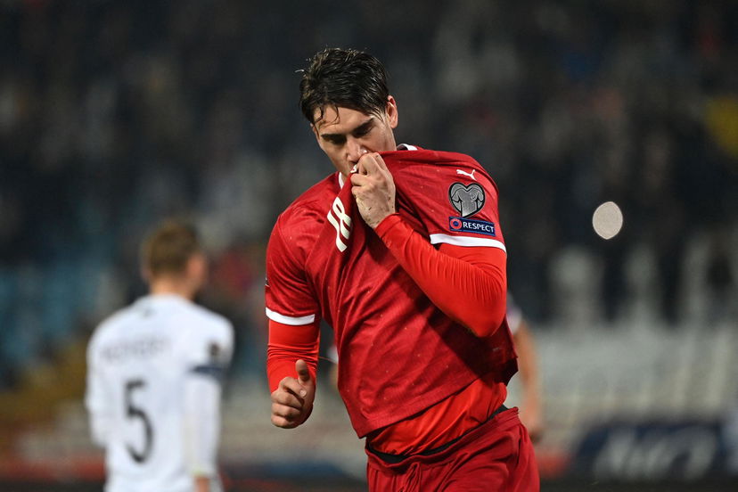 Assist di Kostic, gol di Vlahovic: nella Serbia funziona preview