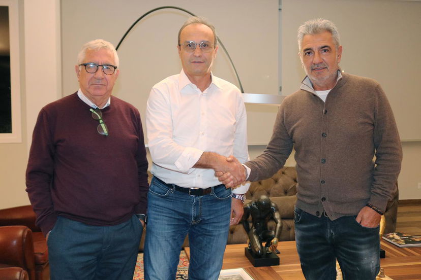 Modesto esonerato, Marino nuovo allenatore. Il Crotone conferma tutto con un comunicato preview