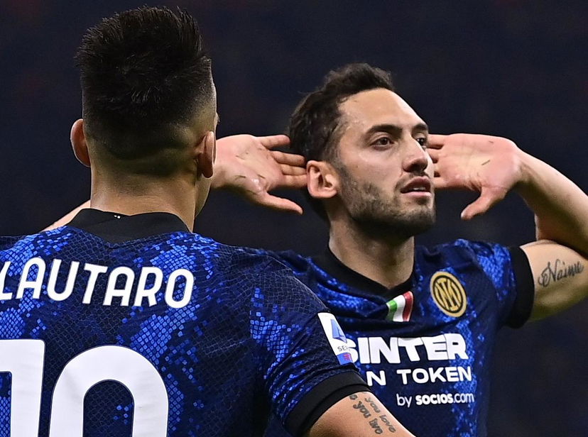 Calhanoglu infiamma il derby sui social: “Non abbiamo ancora finito” preview