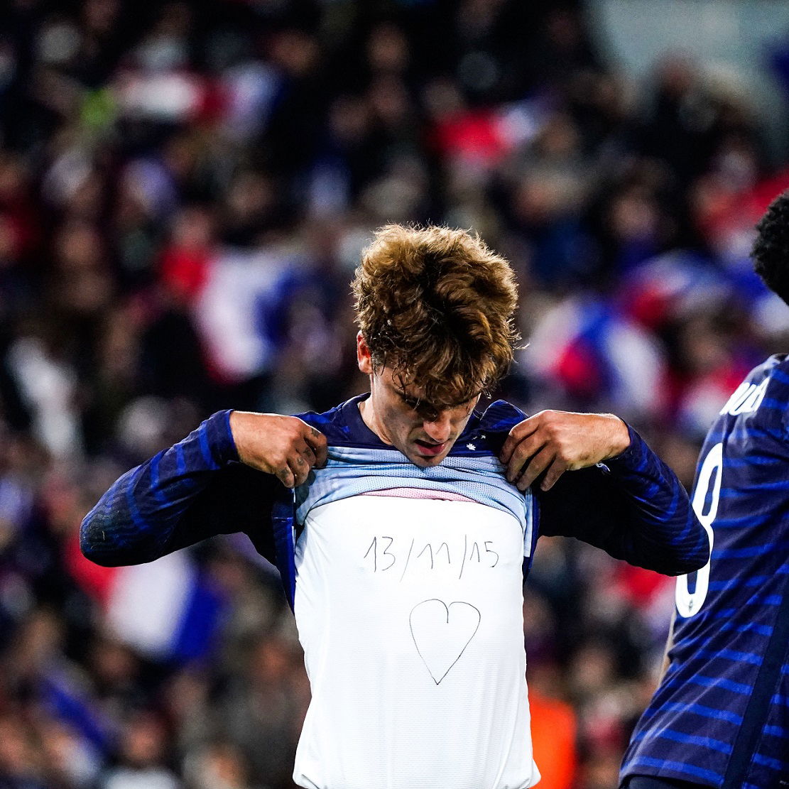 Griezmann segna il rigore e dedica il gol alle vittime del Bataclan article-post
