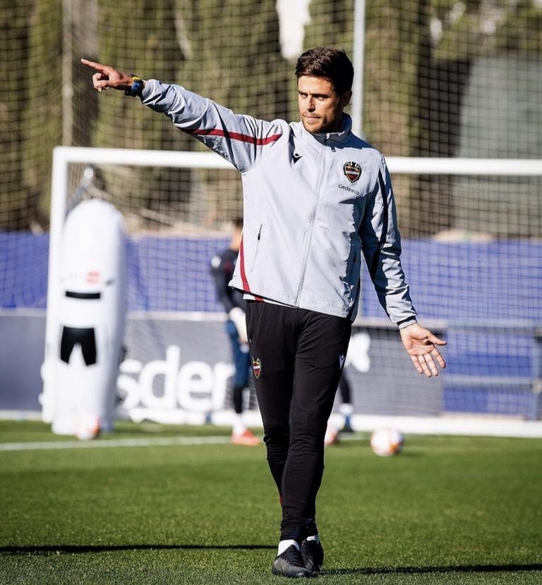 Ufficiale: Alessio Lisci è il nuovo allenatore del Levante Ufficiale: Alessio Lisci è il nuovo allenatore del Levante